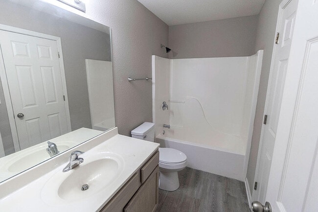 Building Photo - 3927 Snowy Owl Dr