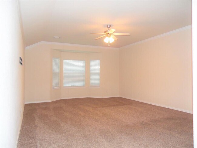 Building Photo - 5106 Gable Ln