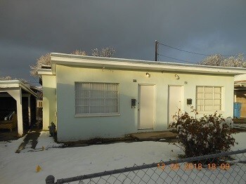 Building Photo - 863 E Springview Dr