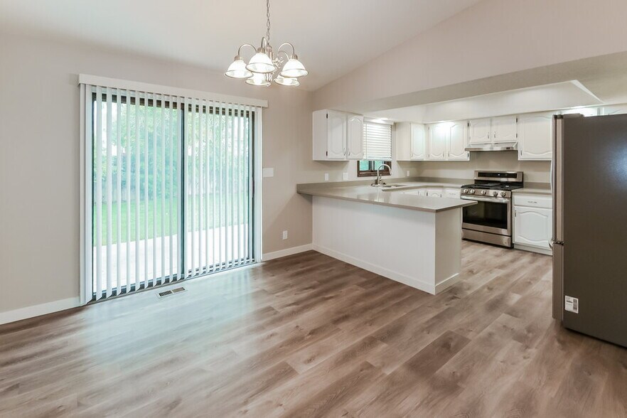 Building Photo - 1264 W 1750 N