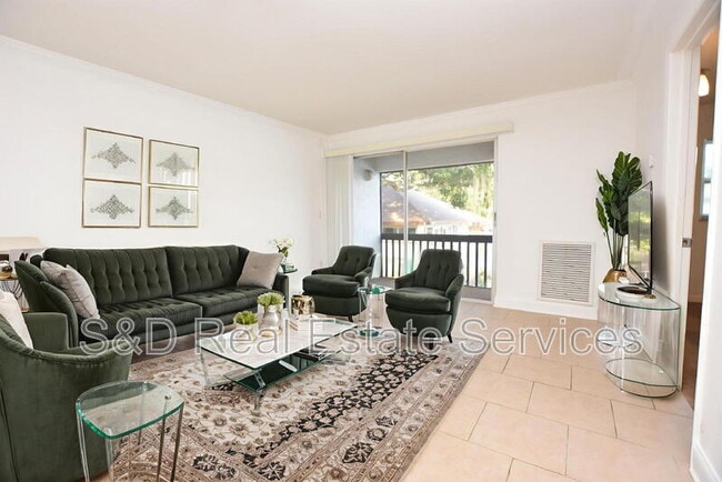 Building Photo - 141 Fernery Rd