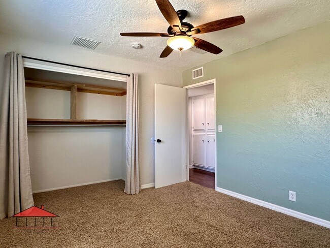 Building Photo - AVAILABLE NOW