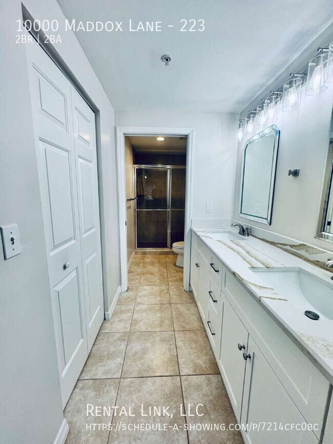 Building Photo - 10000 Maddox Ln