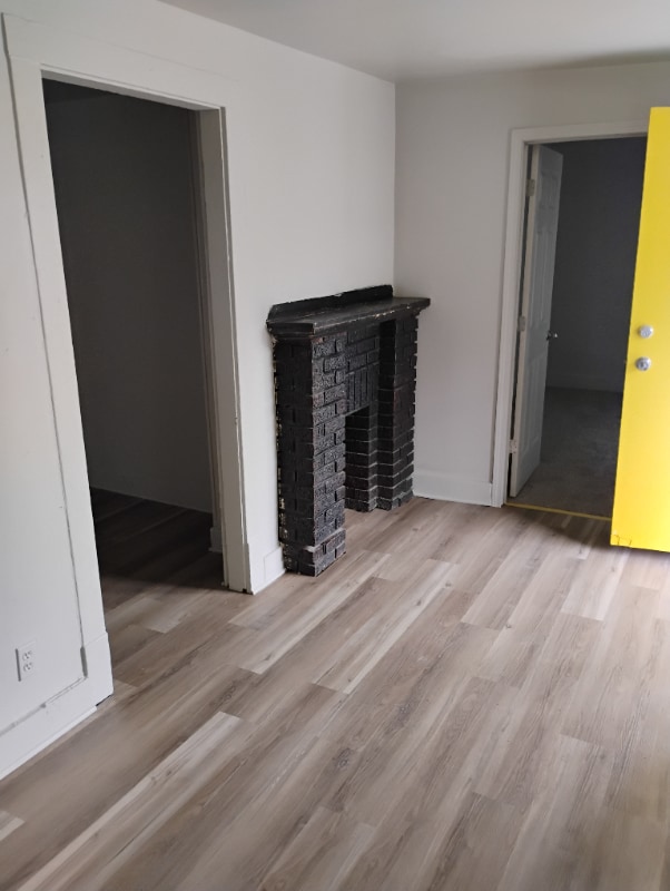 Building Photo - 2615 Greenwood Ave