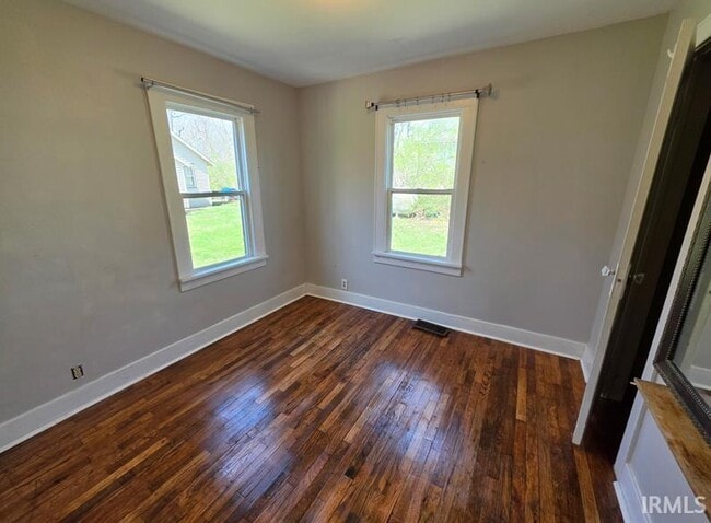 Building Photo - 1821 IN-26