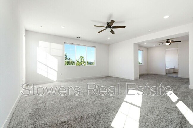 Building Photo - 6336 Moser Wy
