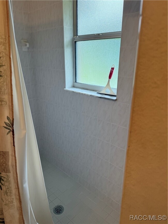 Building Photo - 2858 E Marcia St