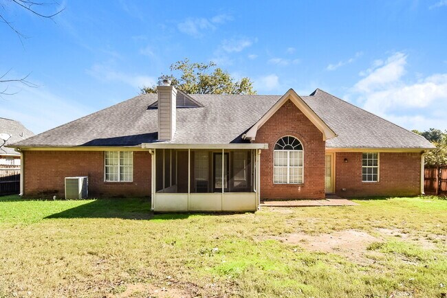 Building Photo - 7730 Shadow Fork Ln