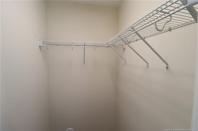 Building Photo - 1405 Regents Ln