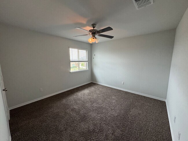 Building Photo - 6149 Lavaca Dr