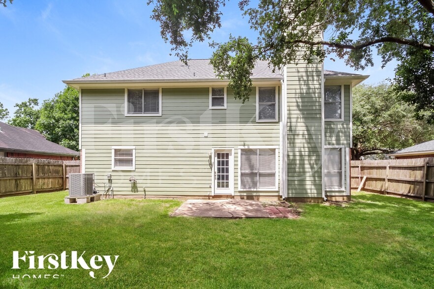 Building Photo - 1039 Wentworth Dr