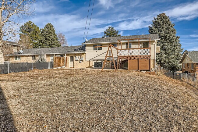 Primary Photo - 1245 Moore St