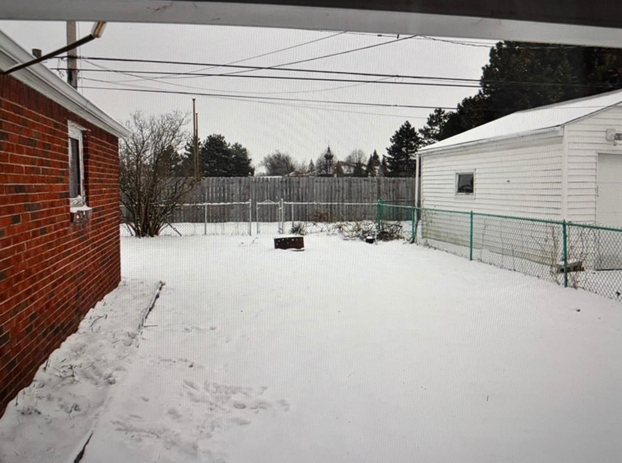 Building Photo - 110 Waverly Ave