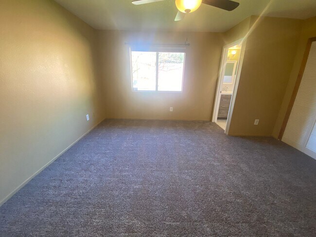 Building Photo - 1275 Peterson Ranch Rd