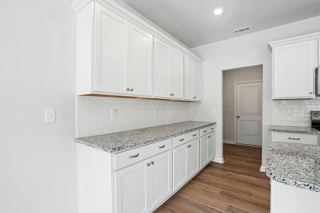 Building Photo - 112 Central Townes Wy
