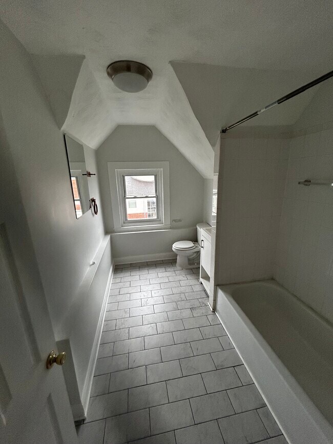 Building Photo - 4201 Park Heights Ave