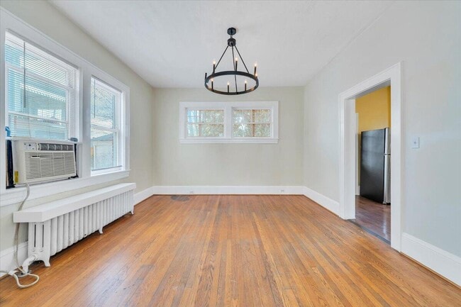 Building Photo - 1144 Wasena Ave SW