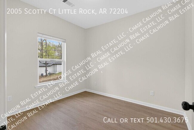 Building Photo - 2005 Scotty Ct