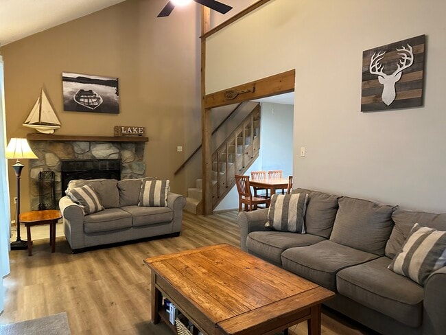 Building Photo - 5 Masters Trail