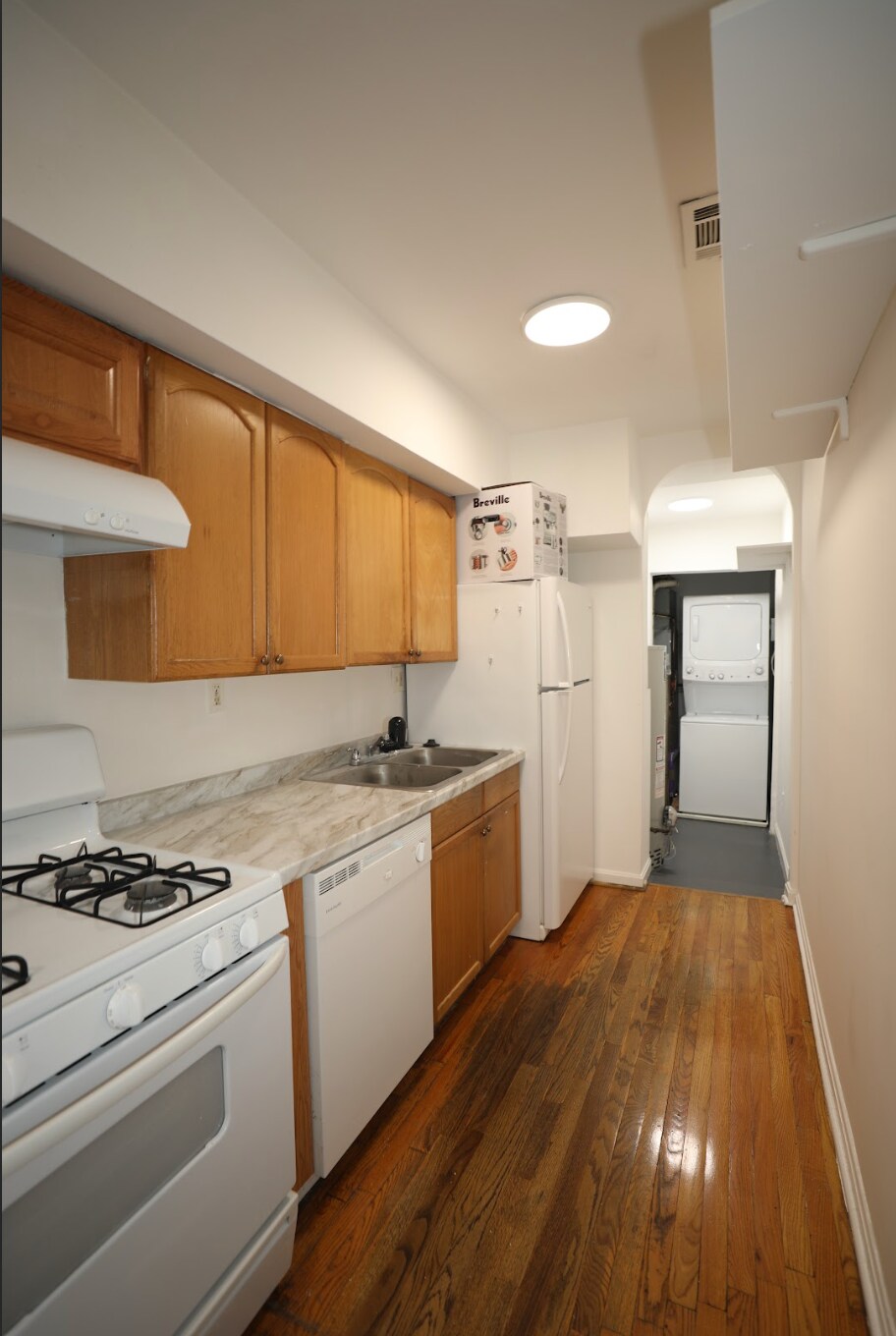 Building Photo - 1305 Orren St NE