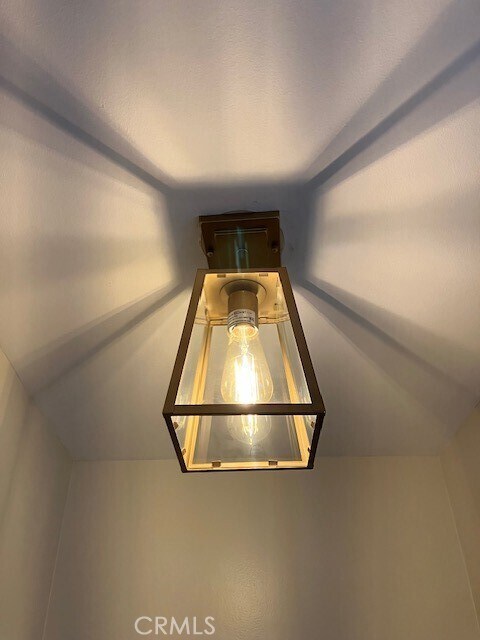 Building Photo - 57 Margate Square