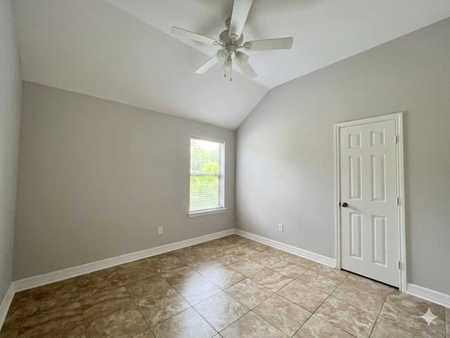 Building Photo - 3207 Ivy Bend Dr