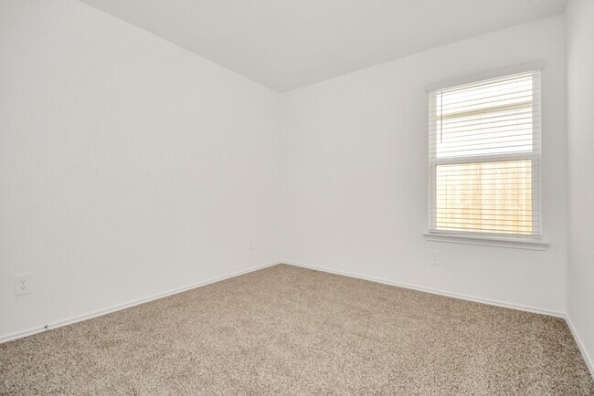 Building Photo - 23133 Teakwood Hills Dr