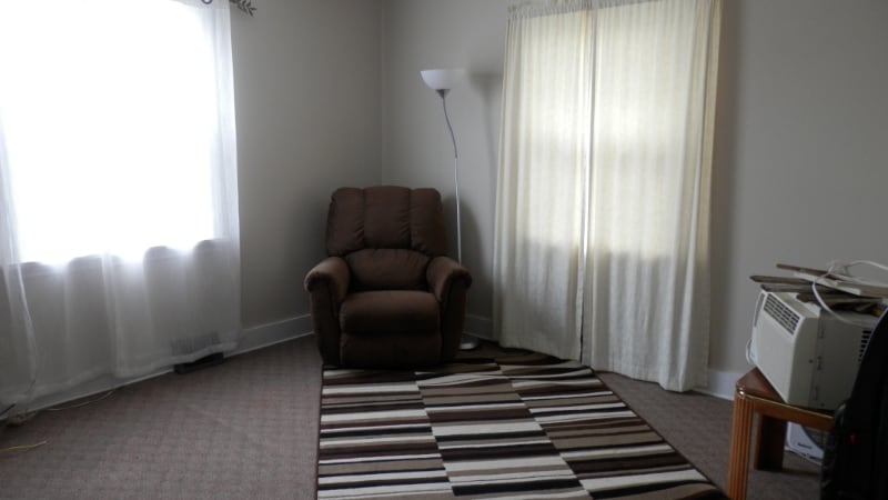 Building Photo - 403 W Market St