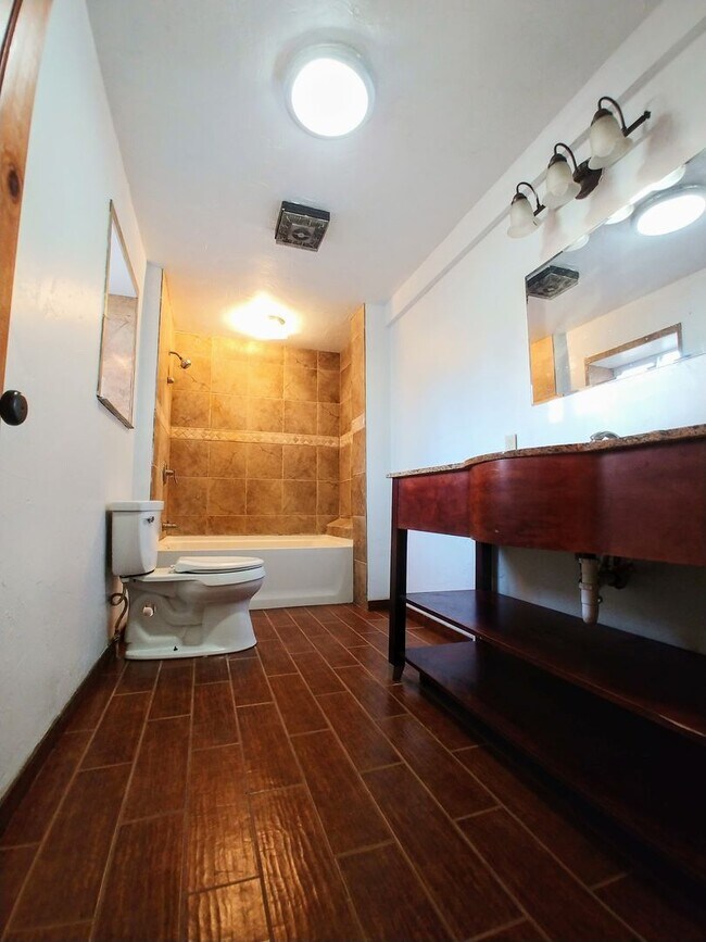 Building Photo - Cozy 2 Bed, 1 Bath Home in Rural Wilder