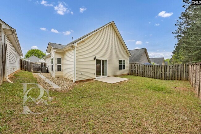 Building Photo - 151 Springhaven Dr