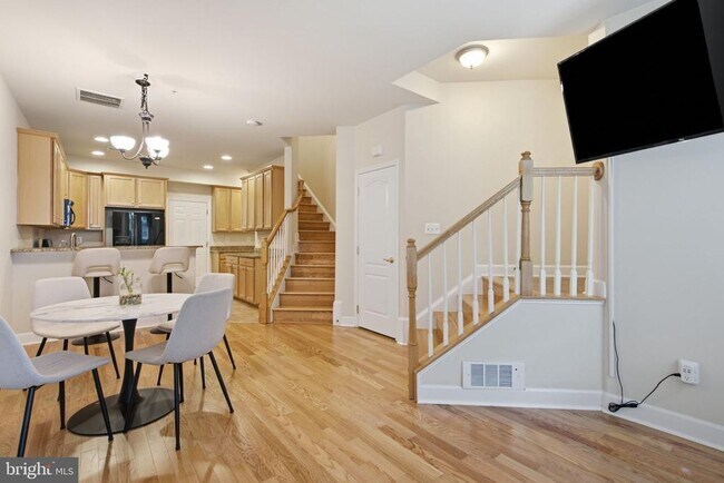 Building Photo - 13624 Dover Cliffs Pl