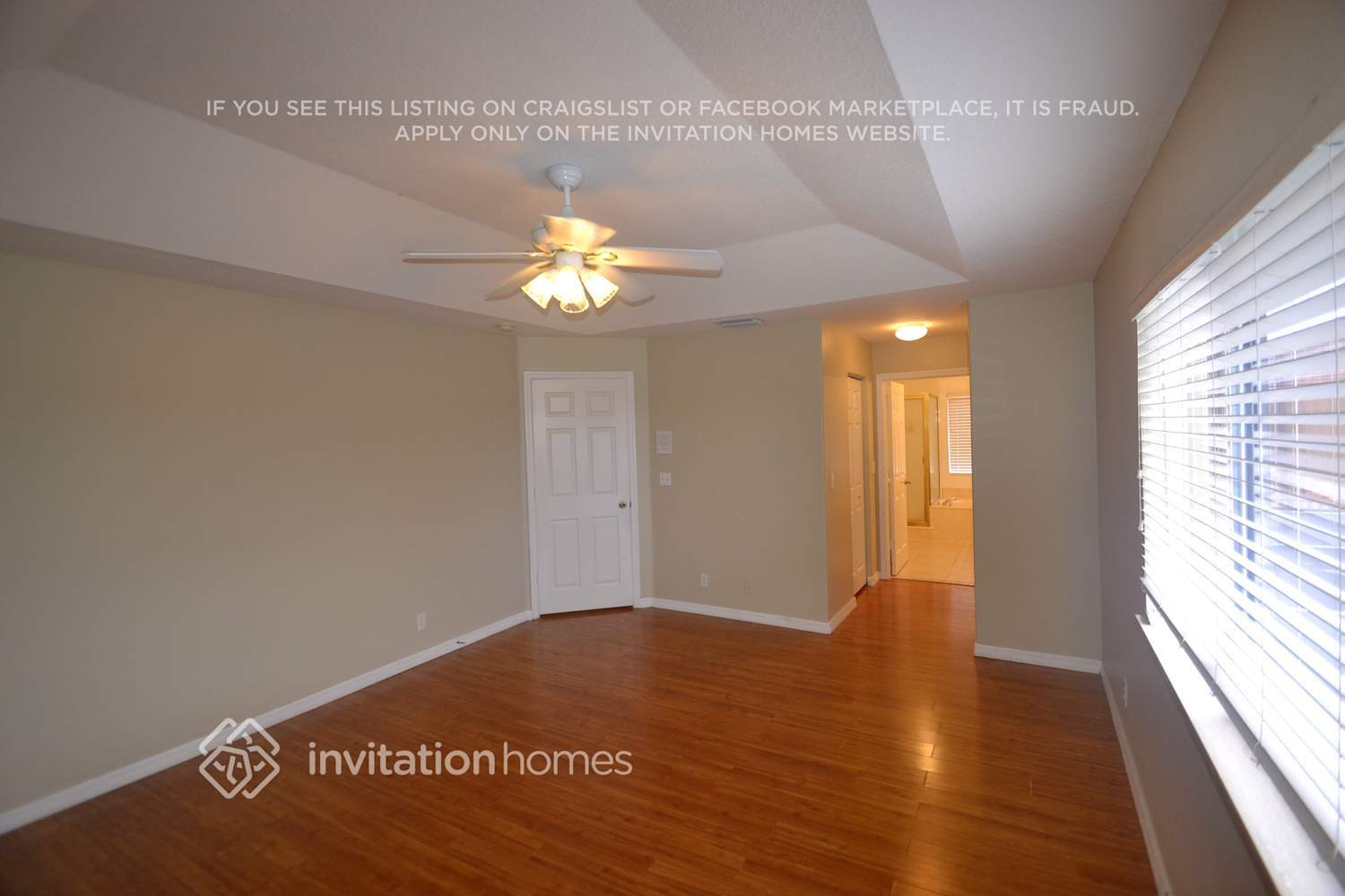 Building Photo - 3774 Woodfield Dr