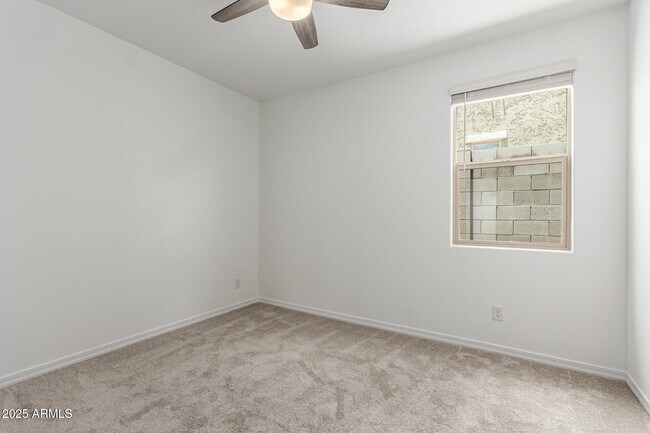 Building Photo - 28444 N 134th Ave