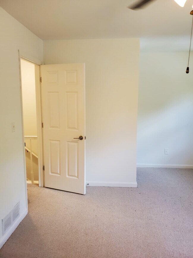 Bedroom 2 - 5034 Laurel Bridge Dr SE