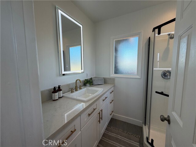 Building Photo - 11012 Marklein Ave