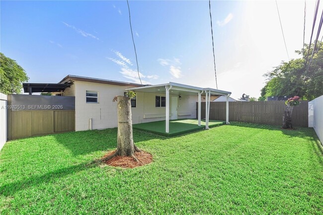 Building Photo - 3840 NW 176th St