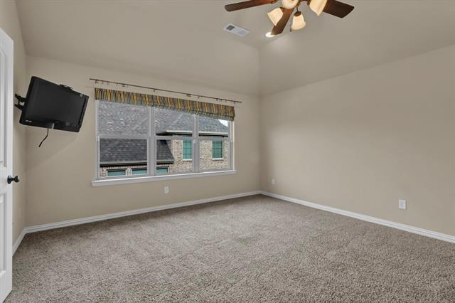 Building Photo - 425 El Camino Dr
