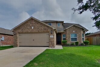 Building Photo - 916 American Monarch Dr