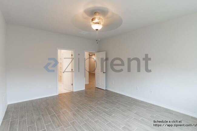 Building Photo - 7603 Elk Grove Path