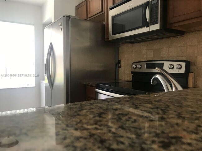 Building Photo - 3825 NW 90th Ave