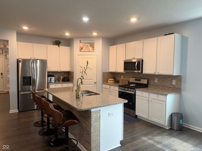Building Photo - 860 Saddlebrook Farms Blvd