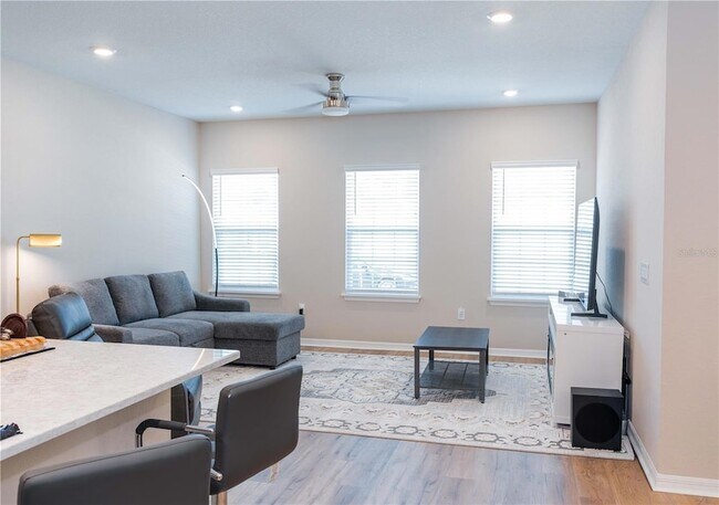 Building Photo - 387 Crossings Ave