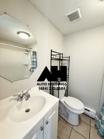 Building Photo - 744 N Ninth St