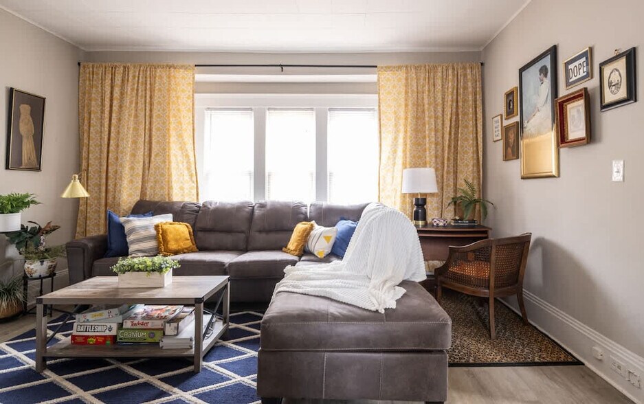 Building Photo - 6011 Ellen Ave