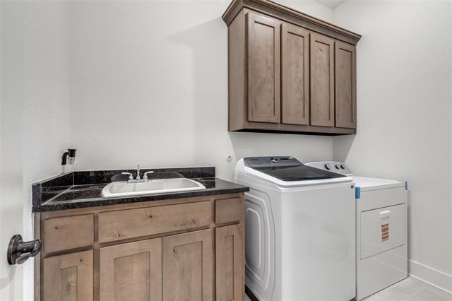 Building Photo - 3144 Sherlock Ln