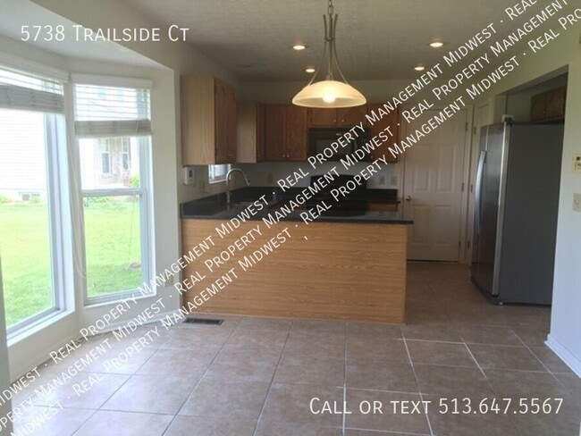 Building Photo - 5738 Trailside Ct
