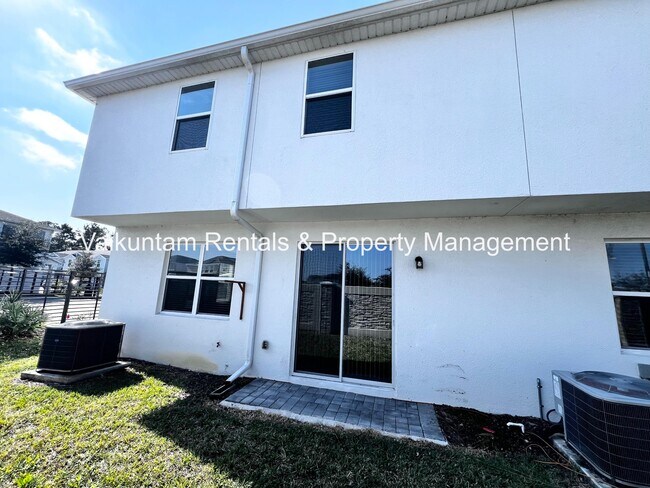 Building Photo - 1421 Captiva Cv