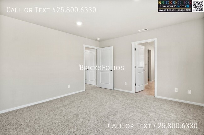 Building Photo - 1342 SW Pendleton Way