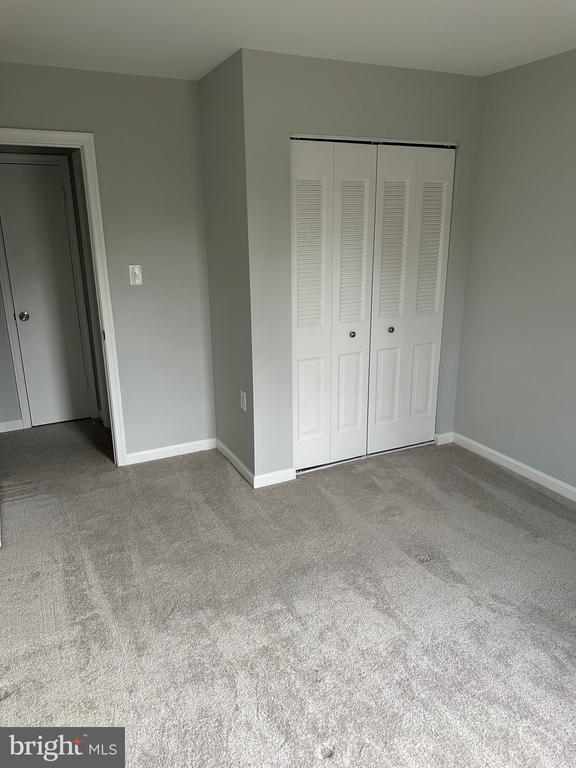 Building Photo - 10934 Mission Ridge Dr