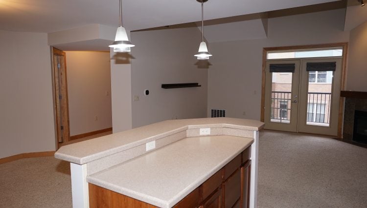 Building Photo - 8253 Mayo Dr